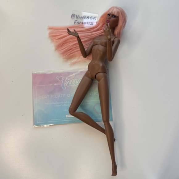 IT Tulabelle True Co Three of Hearts Hollis Hughes Nude Doll COA Pastel Hair AA - Picture 11 of 11